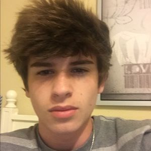 Meet your Posher, Liam